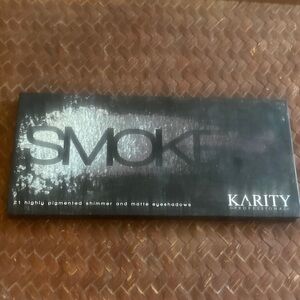 Karity Smoke Eyeshadow Palette - 21 Shades